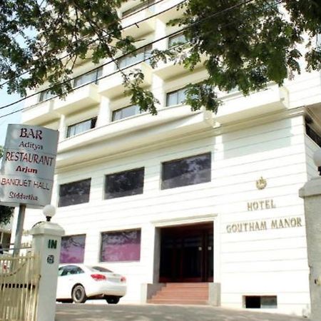 Hotel Goutham Manor Chennai Bagian luar foto