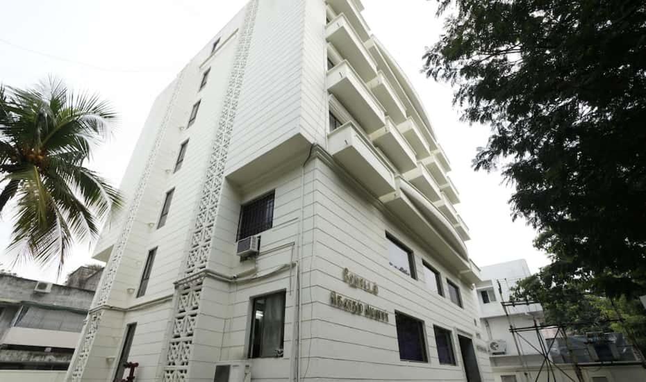 Hotel Goutham Manor Chennai Bagian luar foto